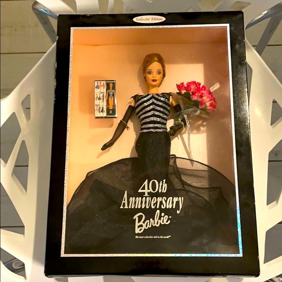 BARBIE!!!! The 40th Anniversary Barbie! - Picture 1 of 10